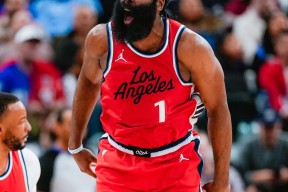 爱游戏-老鹰不断突破！，哈登连续十二场比赛得分超过重要助攻比赛高潮迭起的简单介绍