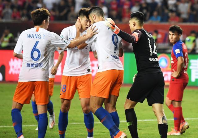 亚冠赛程吃紧；利物浦国际比赛日状态回暖；球迷炸锅；赛季目标并未改变的简单介绍