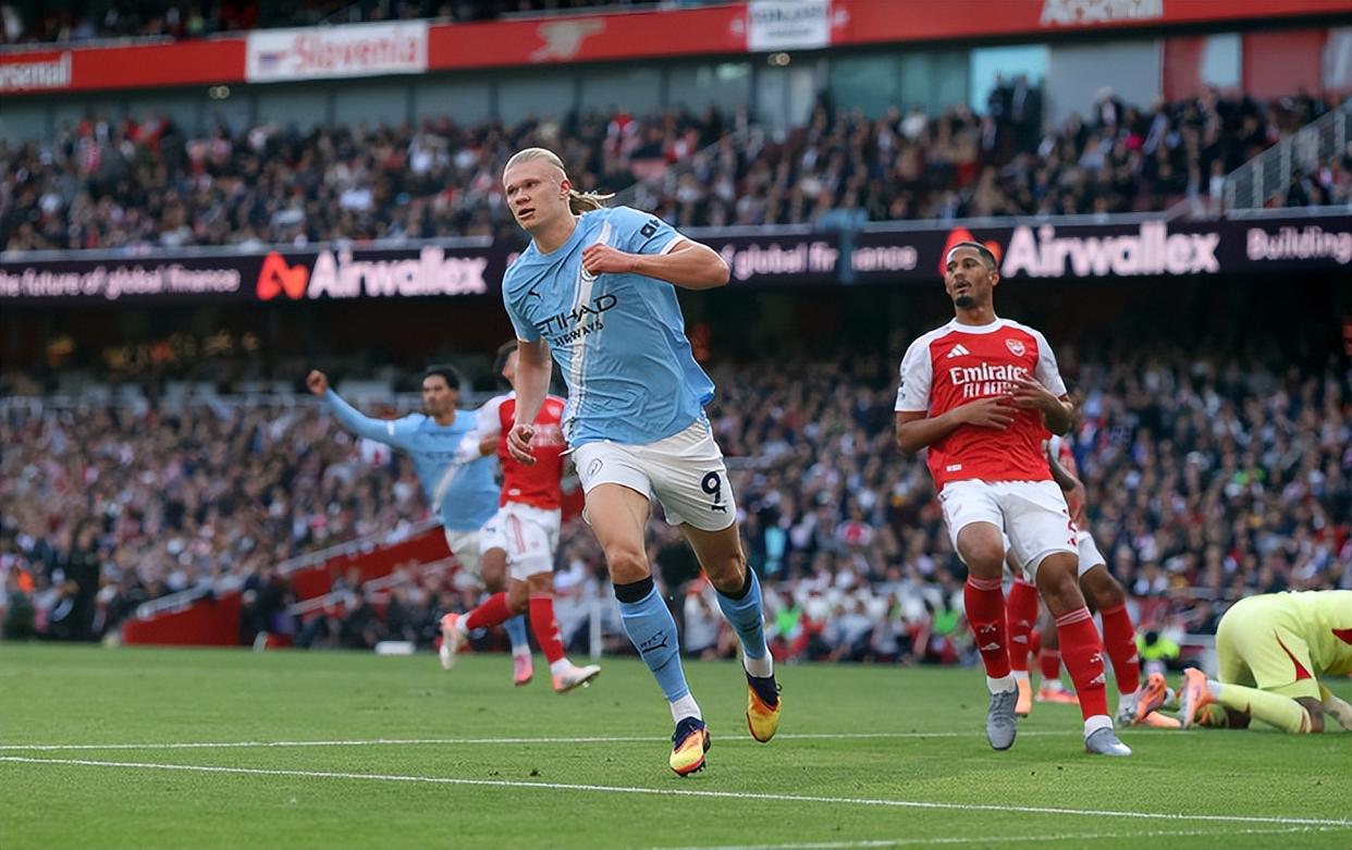 包含哈兰德连续十二场比赛得分超过绝杀，利物浦挑战极限！的词条